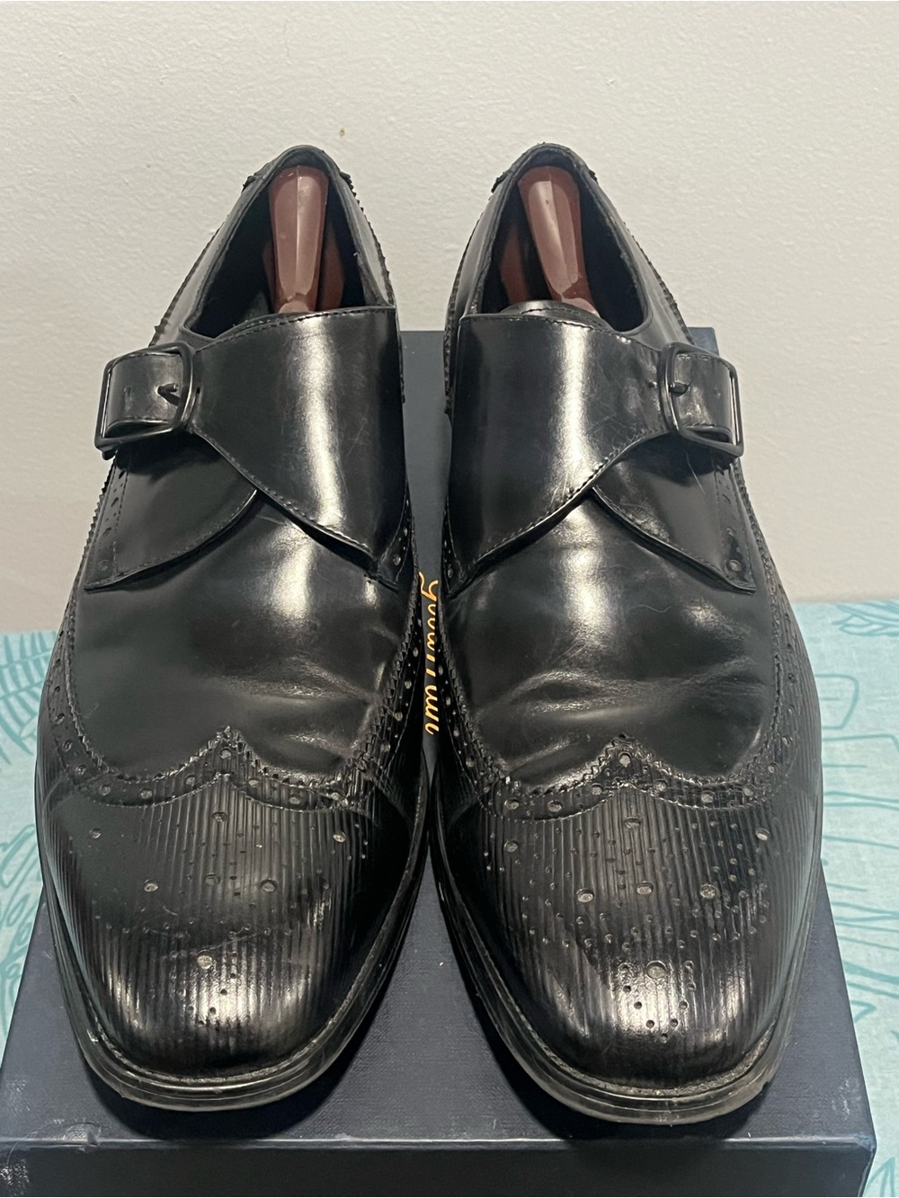 Kenneth Cole Black Leather Single Monk Strap Wingtip Oxfords
